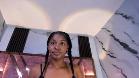 Snapshot of kandy_bronw chatting on June 5, 6:57 pm Kandy online show from June 5, 6:57 pm