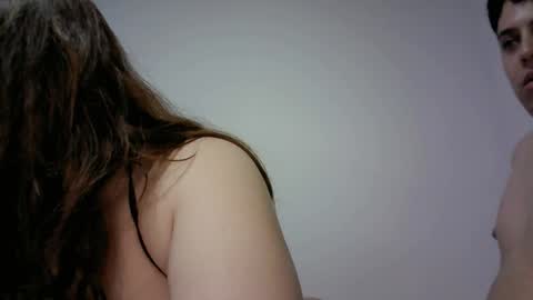 Vanessa and Kevin online show from March 7, 2:30 am