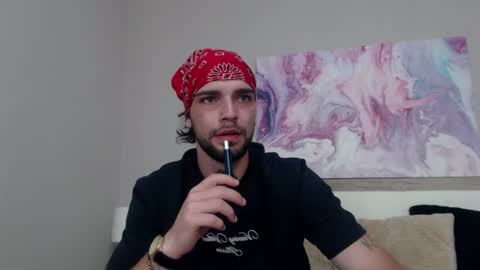 Snapshot of kanehunter chatting on June 18, 12:44 am Kane online show from June 18, 12:44 am