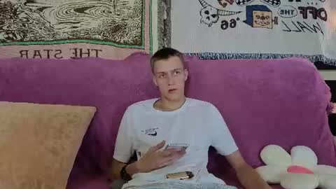 Snapshot of kano_kandy chatting on July 6, 2:41 am Kano and Kandy online show from July 6, 2:41 am