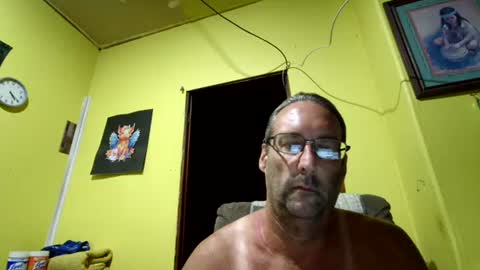 kansasfarmer1 online show from October 15, 9:20 am