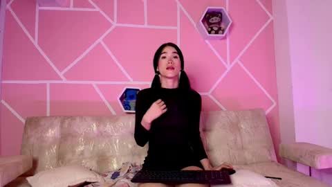 kaoriille online show from January 21, 11:55 pm