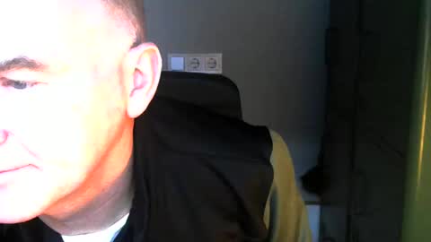 Snapshot of kapitein_rob chatting on December 18, 3:00 pm Robbie online show from December 18, 3:00 pm