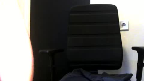 Snapshot of kapitein_rob chatting on February 2, 8:46 am Robbie online show from February 2, 8:46 am