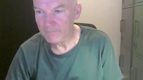 Snapshot of kapitein_rob chatting on March 29, 5:07 am Robbie online show from March 29, 5:07 am