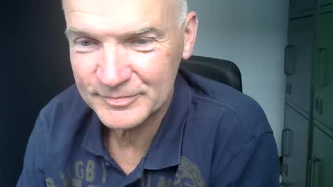 Snapshot of kapitein_rob chatting on June 9, 2:39 pm Robbie online show from June 9, 2:39 pm
