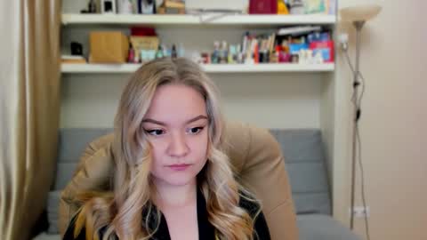 Kara. Off from 15th till 24th of December online show from November 15, 11:10 pm