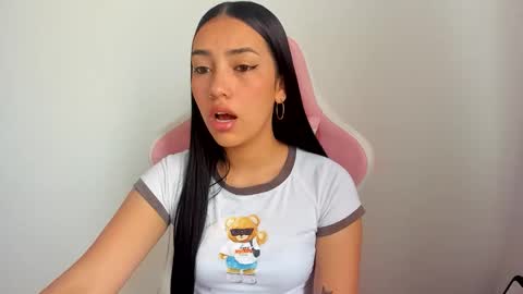 karely_sweet_ online show from June 8, 1:55 pm