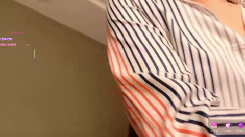 karen online show from April 18, 11:27 pm