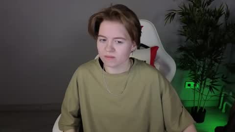 Karen online show from February 23, 9:06 am