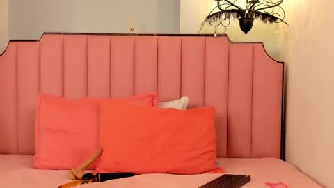 Karen online show from February 10, 11:03 am