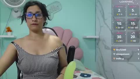 Snapshot of karime_sexygirl chatting on February 2, 10:06 pm Karime online show from February 2, 10:06 pm