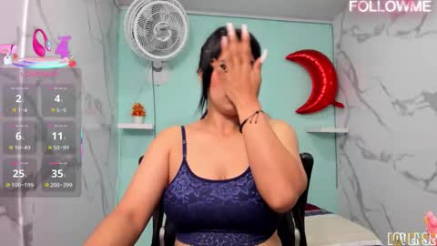 Snapshot of karime_sexygirl chatting on October 9, 11:19 am Karime online show from October 9, 11:19 am