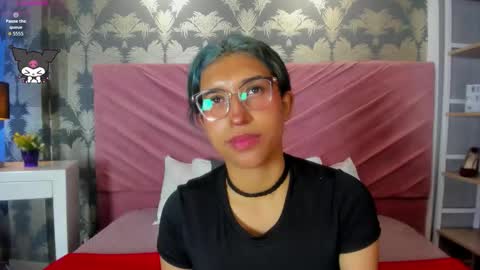 Snapshot of karin_ks chatting on November 15, 7:54 pm Karina online show from November 15, 7:54 pm