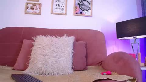 karina online show from December 15, 6:56 pm