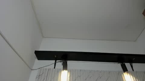 Snapshot of karina_aurora chatting on February 25, 6:23 am karina_aurora online show from February 25, 6:23 am