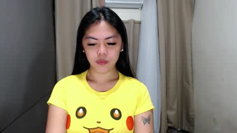 I AM BELLE online show from April 2, 1:09 pm