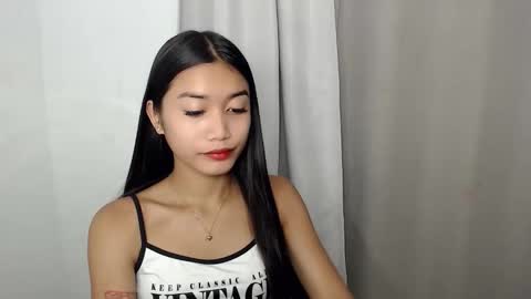 Snapshot of karina_goddess chatting on September 24, 2:42 pm karina online show from September 24, 2:42 pm
