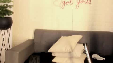 Kari online show from December 22, 11:29 am