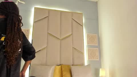 karinaacox online show from June 6, 11:26 am
