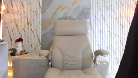 Snapshot of karinaadoll chatting on November 17, 7:41 pm Karina online show from November 17, 7:41 pm