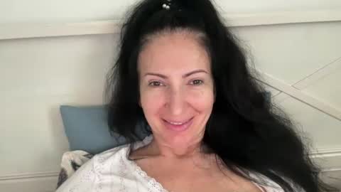 Snapshot of karinablair chatting on June 11, 9:07 am Karina online show from June 11, 9:07 am