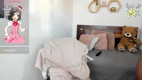 Snapshot of karinaebony_ chatting on January 22, 3:18 pm Karina online show from January 22, 3:18 pm