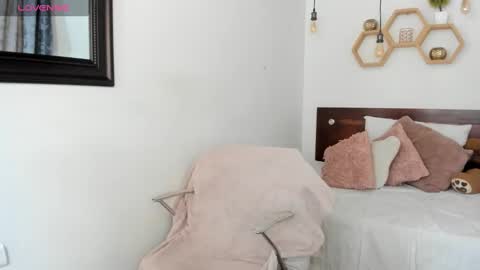 Snapshot of karinaebony_ chatting on February 20, 12:04 pm Karina online show from February 20, 12:04 pm