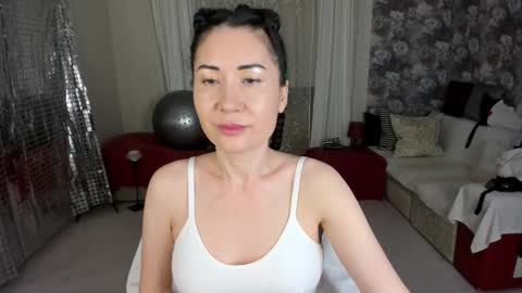 Snapshot of karinasweeety chatting on September 10, 6:46 am KarinaSweeety online show from September 10, 6:46 am