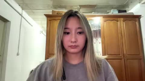 Snapshot of karissagius chatting on June 27, 9:03 am karissagius online show from June 27, 9:03 am