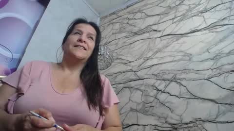 Karito online show from November 11, 11:10 am