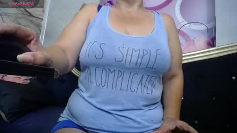 Snapshot of karito_mature17 chatting on May 6, 11:15 am Karito online show from May 6, 11:15 am