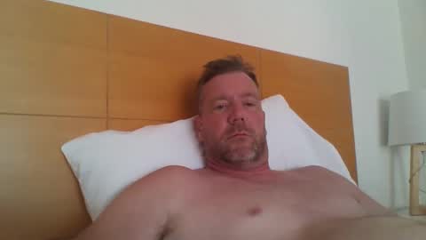karl1981 online show from February 20, 5:37 am