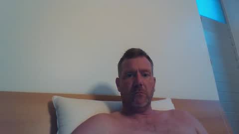 karl1981 online show from May 1, 4:50 am