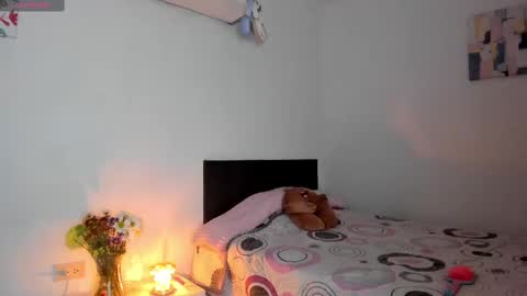 Snapshot of karla__1 chatting on February 26, 2:48 am Ill be on at sunday see u Lynn Could u help me to reach 100 Thmbs upp plssss Independent girl 3 online show from February 26, 2:48 am