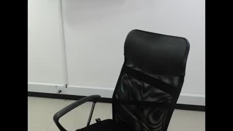 karla_cg online show from February 22, 10:52 pm