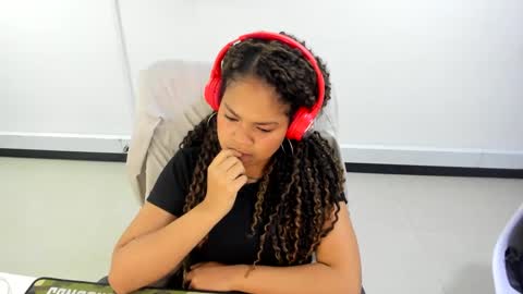 karla_cg online show from March 6, 10:26 pm