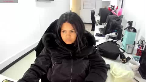 karla_cg online show from October 11, 1:53 pm