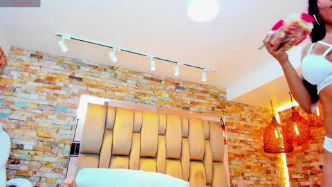  Karla  online show from February 1, 8:37 pm