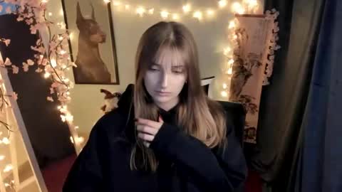 Karla online show from February 2, 1:32 pm