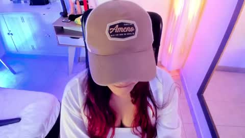 Snapshot of karla_gonzaless chatting on May 23, 7:07 pm Karla Gonzaless online show from May 23, 7:07 pm