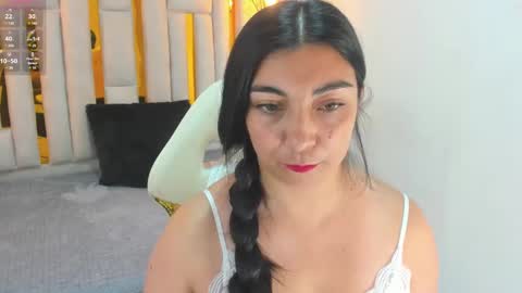 Snapshot of karla_hernandez chatting on December 30, 11:04 am Karla online show from December 30, 11:04 am