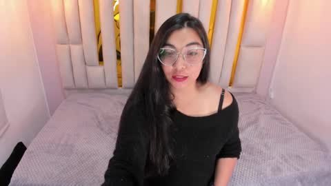 Snapshot of karla_hernandez chatting on January 31, 1:56 pm Karla online show from January 31, 1:56 pm