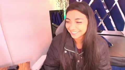 Snapshot of karla_hernandez chatting on September 18, 11:12 am Karla online show from September 18, 11:12 am