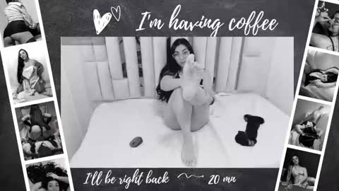 Snapshot of karla_hernandez chatting on October 18, 11:00 am Karla online show from October 18, 11:00 am