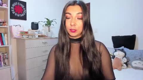 Snapshot of karla_hernandez chatting on July 6, 10:23 am Karla online show from July 6, 10:23 am