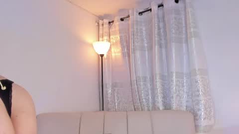 Karlita online show from April 23, 3:41 am