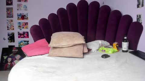 Snapshot of karla_ricochett chatting on February 2, 5:21 am karen online show from February 2, 5:21 am