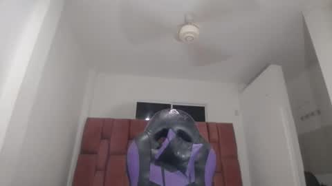 KARLA online show from December 8, 11:08 pm