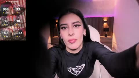 Karlaa  online show from April 14, 11:16 am